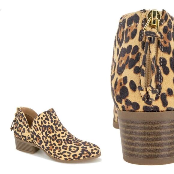 Kenneth Cole side skip suede leopard print ankle boots size 8 NWT - Picture 4 of 5